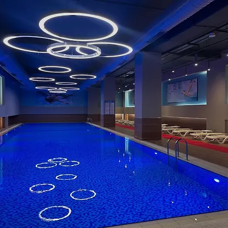 Luxury 2br Terrace&sea View + Shopping Mall * Istanboel