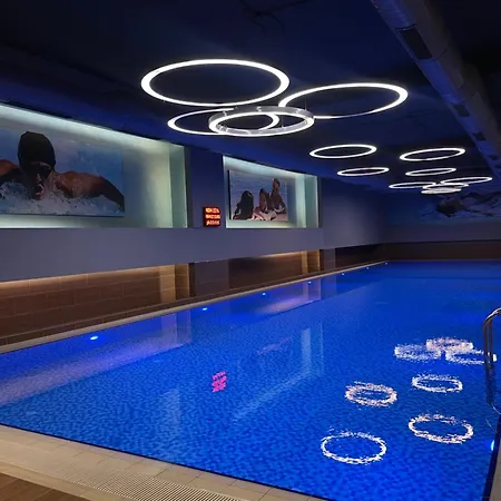 Luxury 2br Terrace&sea View + Shopping Mall Appartement Istanboel