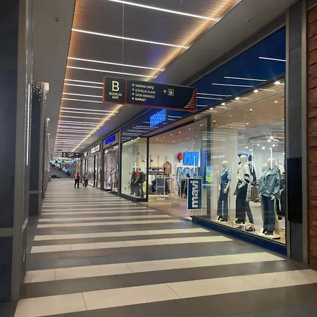 Luxury 2br Terrace&sea View + Shopping Mall *