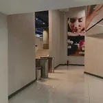 Luxury 2br Terrace&sea View + Shopping Mall * Istanbul