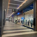 Luxury 2br Terrace&sea View + Shopping Mall *