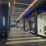 Luxury 2br Terrace&sea View + Shopping Mall *