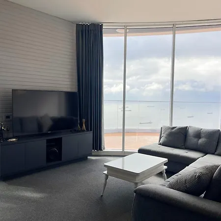 Appartement Luxury 2br Terrace&sea View + Shopping Mall Istanboel