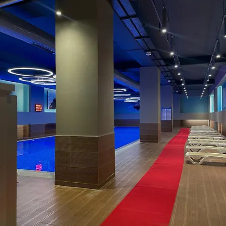 Luxury 2br Terrace&sea View + Shopping Mall Стамбул
